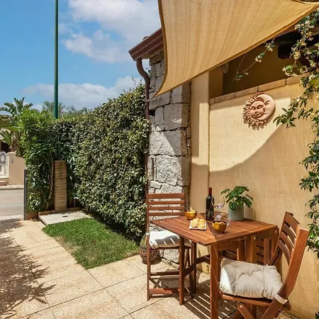 Casa Vacanze Raggio Di Luna Villasimius Exterior photo